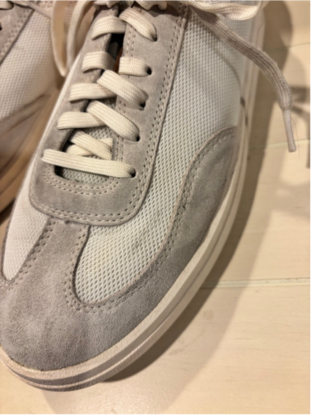 Men's Olukai Punini White & Orange Sneakers US 8 EUC - Picture 2 of 8